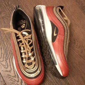 Nike Air Max 97 shoes